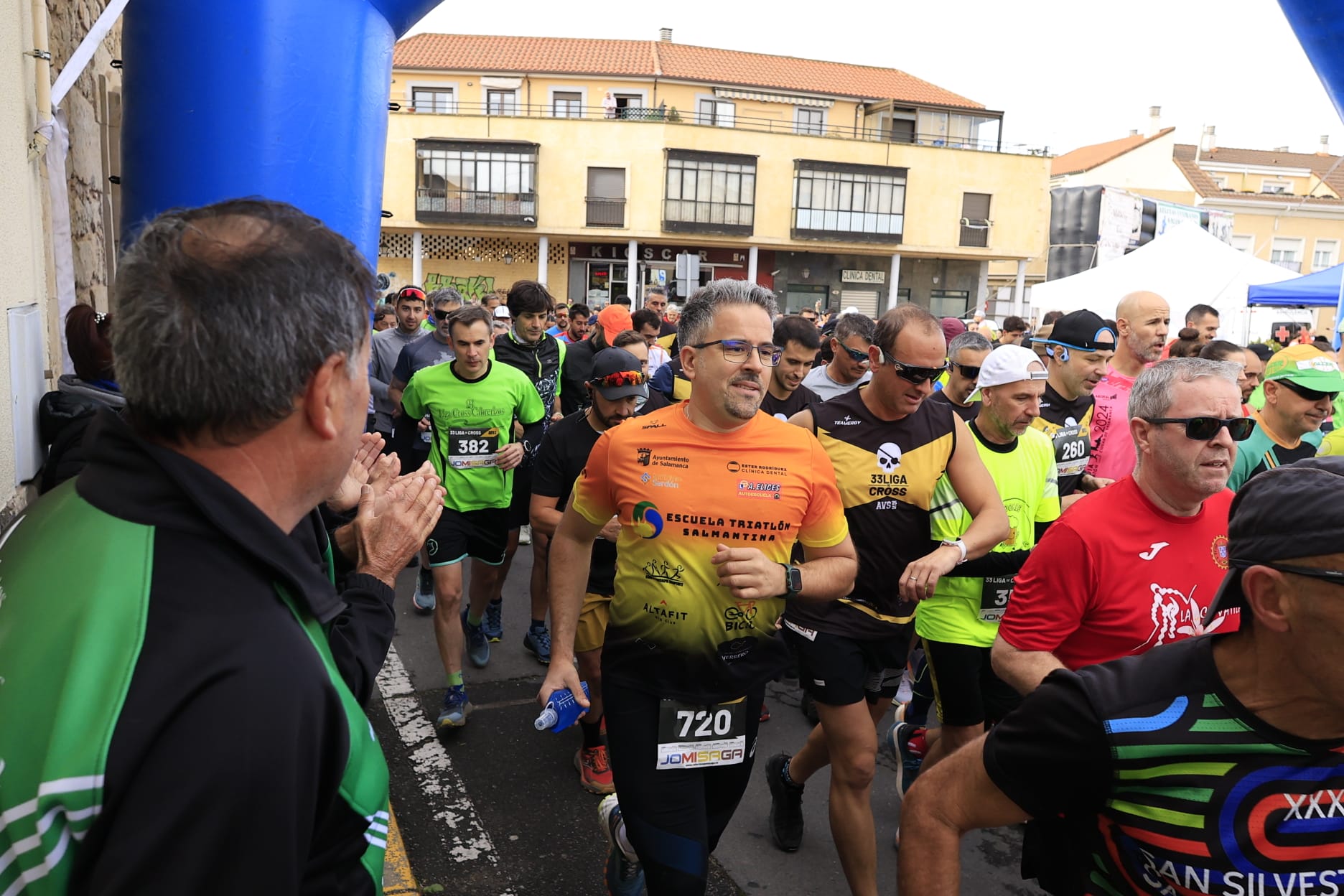 Isaac Hernández y Verónica Sánchez, vencedores de la primera jornada de la Liga de Cross Cabrerizos
