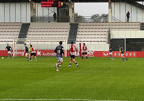 Imagen del partido entre el Athletic Club B y Unionistas el pasado sábado.