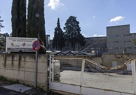 Acceso principal del edificio del Estado