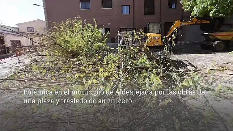 Los vecinos tratan de impedir el traslado de una cruz de 300 años