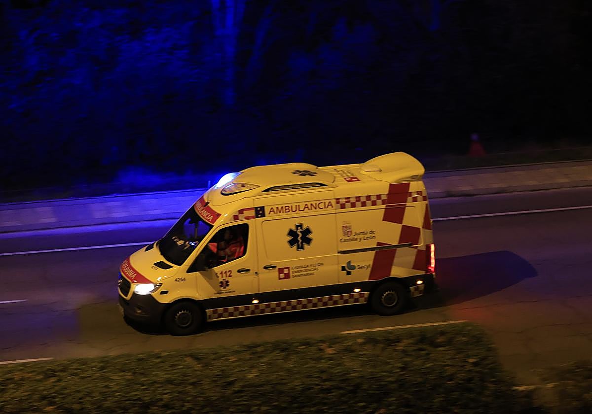 Imagen de archivo de una ambulancia