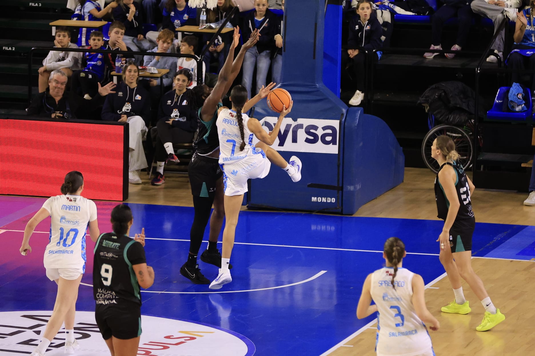 El Avenida-Estepona, en imágenes