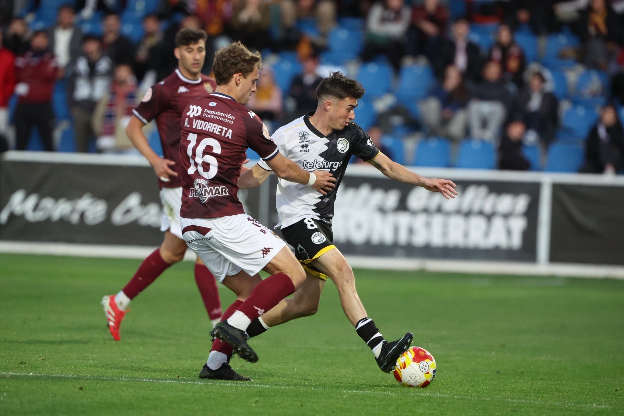 El partido entre Unionistas y Pontevedra, en imágenes