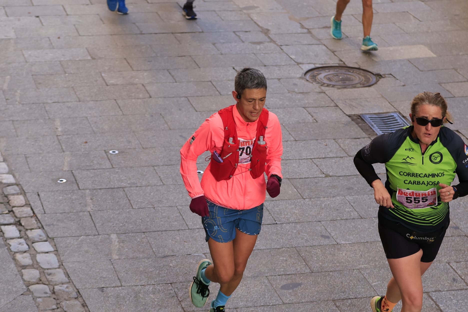 La VIII Carrera y Marcha contra la Violencia de Género de Salamanca, en imágenes