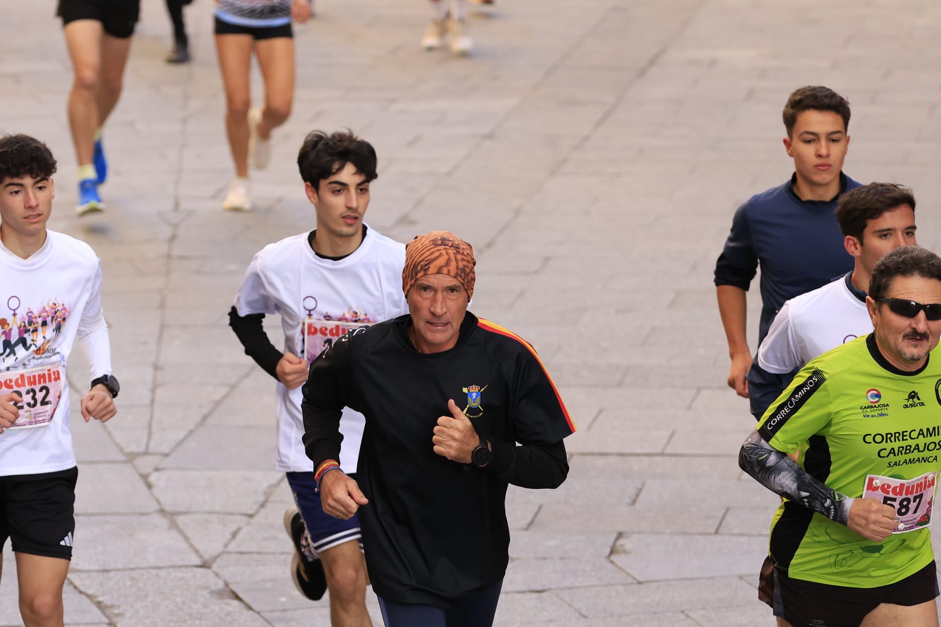 La VIII Carrera y Marcha contra la Violencia de Género de Salamanca, en imágenes