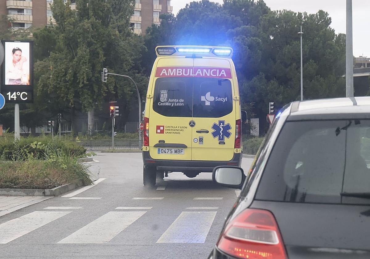 Herido un ciclista al colisionar contra un coche en Carbajosa de la Sagrada