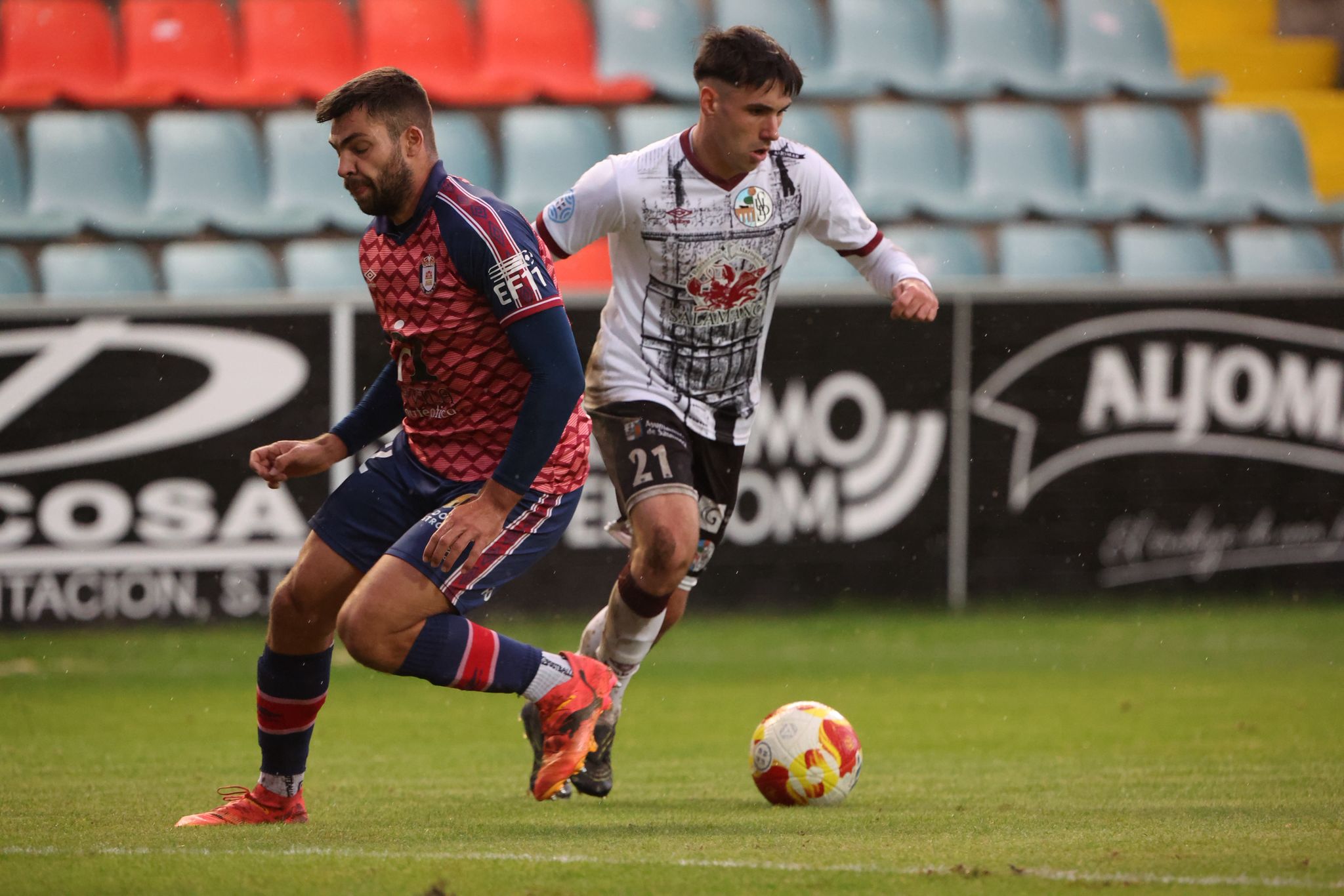 El Salamanca CF UDS pierde ante un rival directo en la lucha por los puests de play off