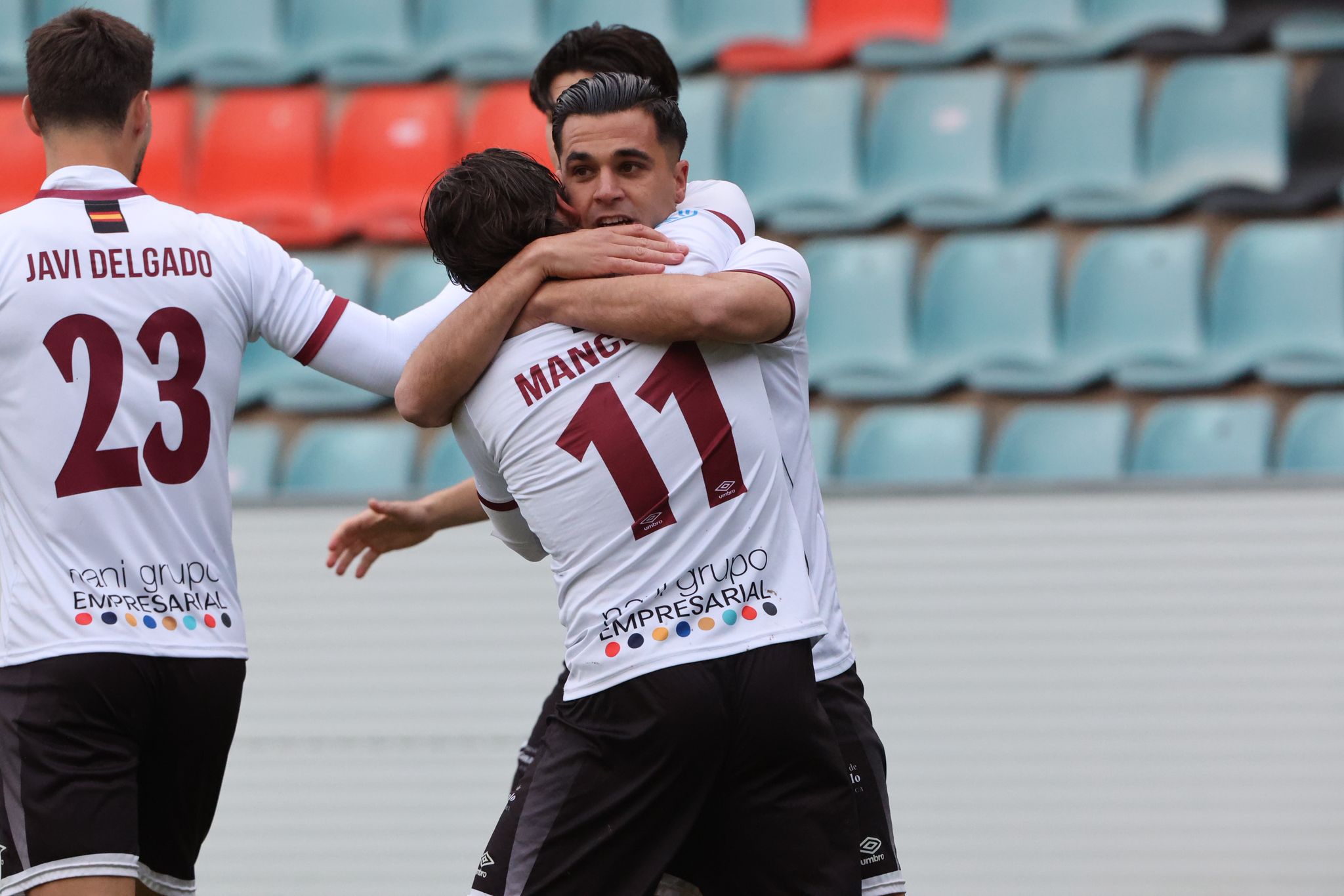 El Salamanca CF UDS pierde ante un rival directo en la lucha por los puests de play off