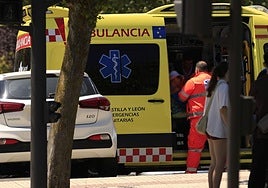 Una ambulancia en Salamanca, en una imagen de archivo.