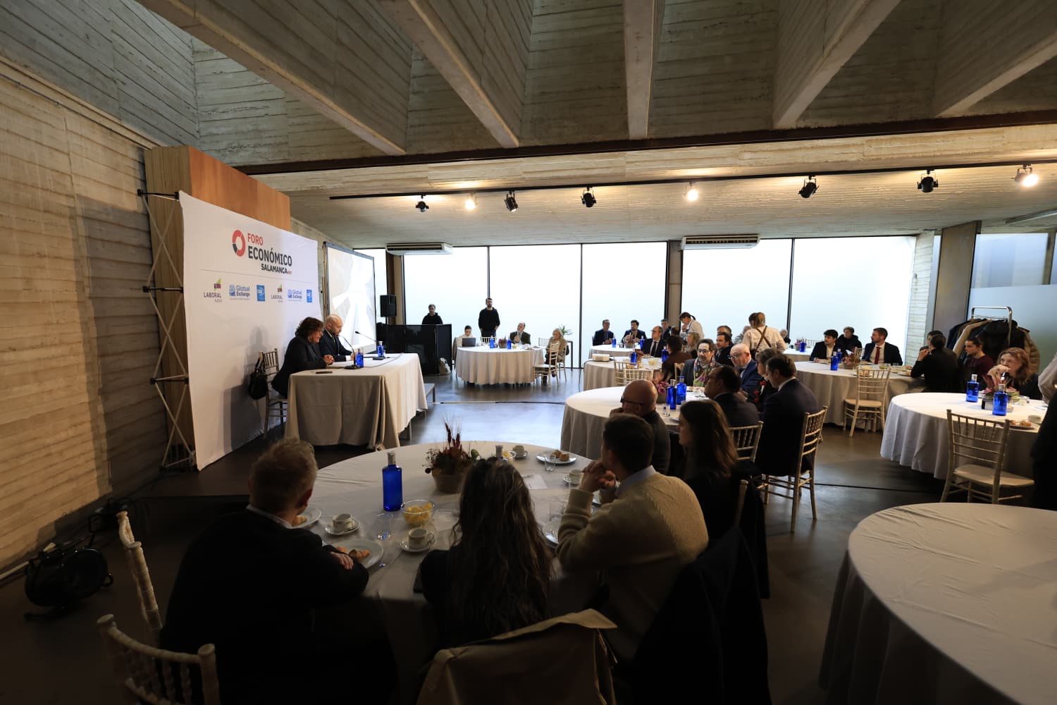 El foro económico de Salamancahoy, en imágenes