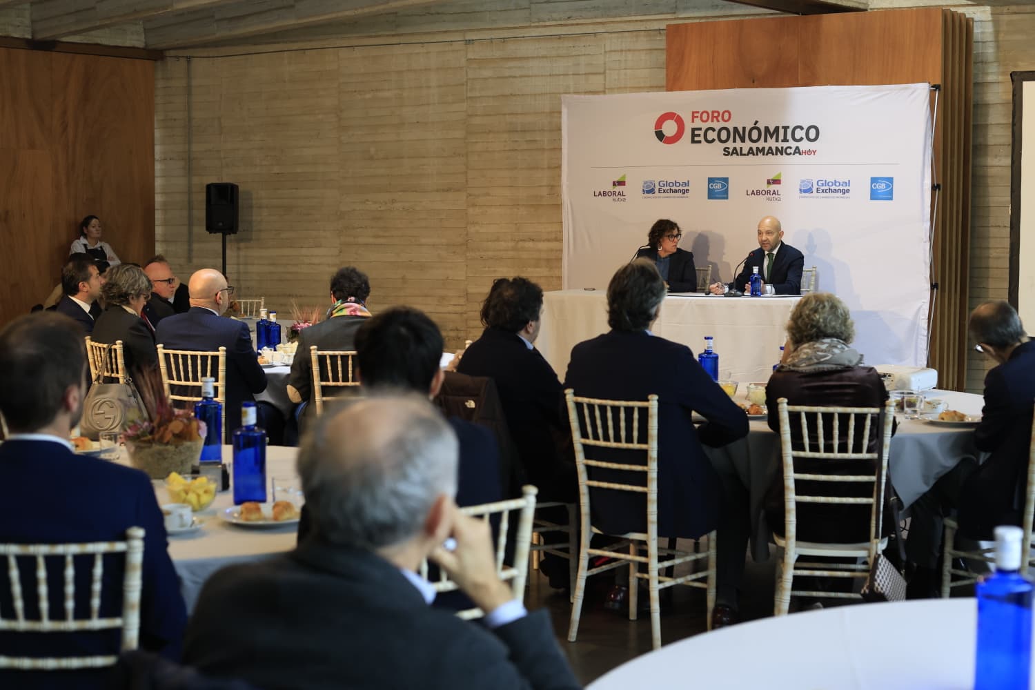El foro económico de Salamancahoy, en imágenes