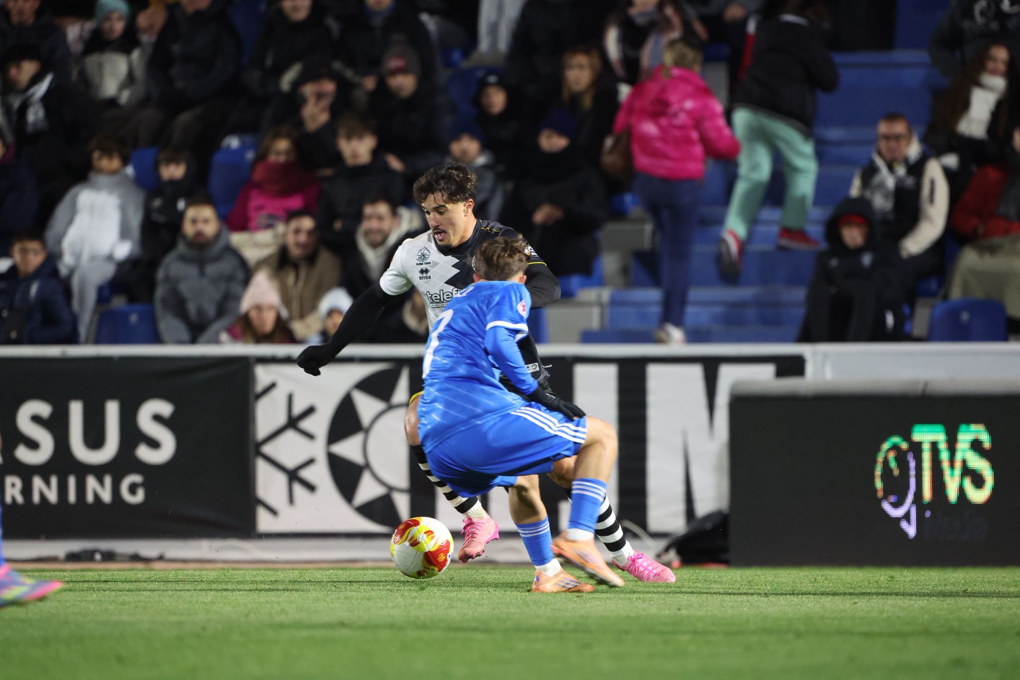 El partido entre Unionistas y el Real Madrid Castilla, en imágenes