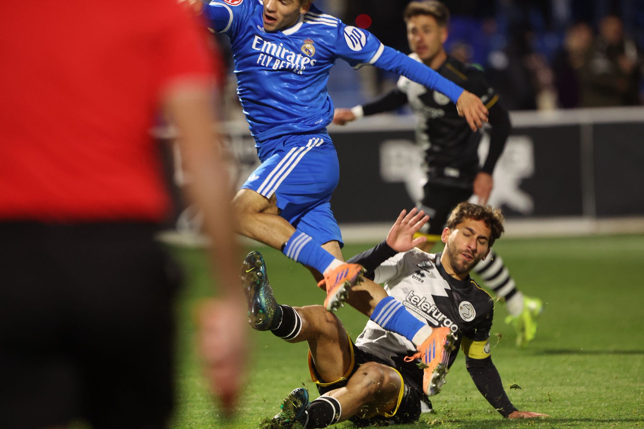 El partido entre Unionistas y el Real Madrid Castilla, en imágenes