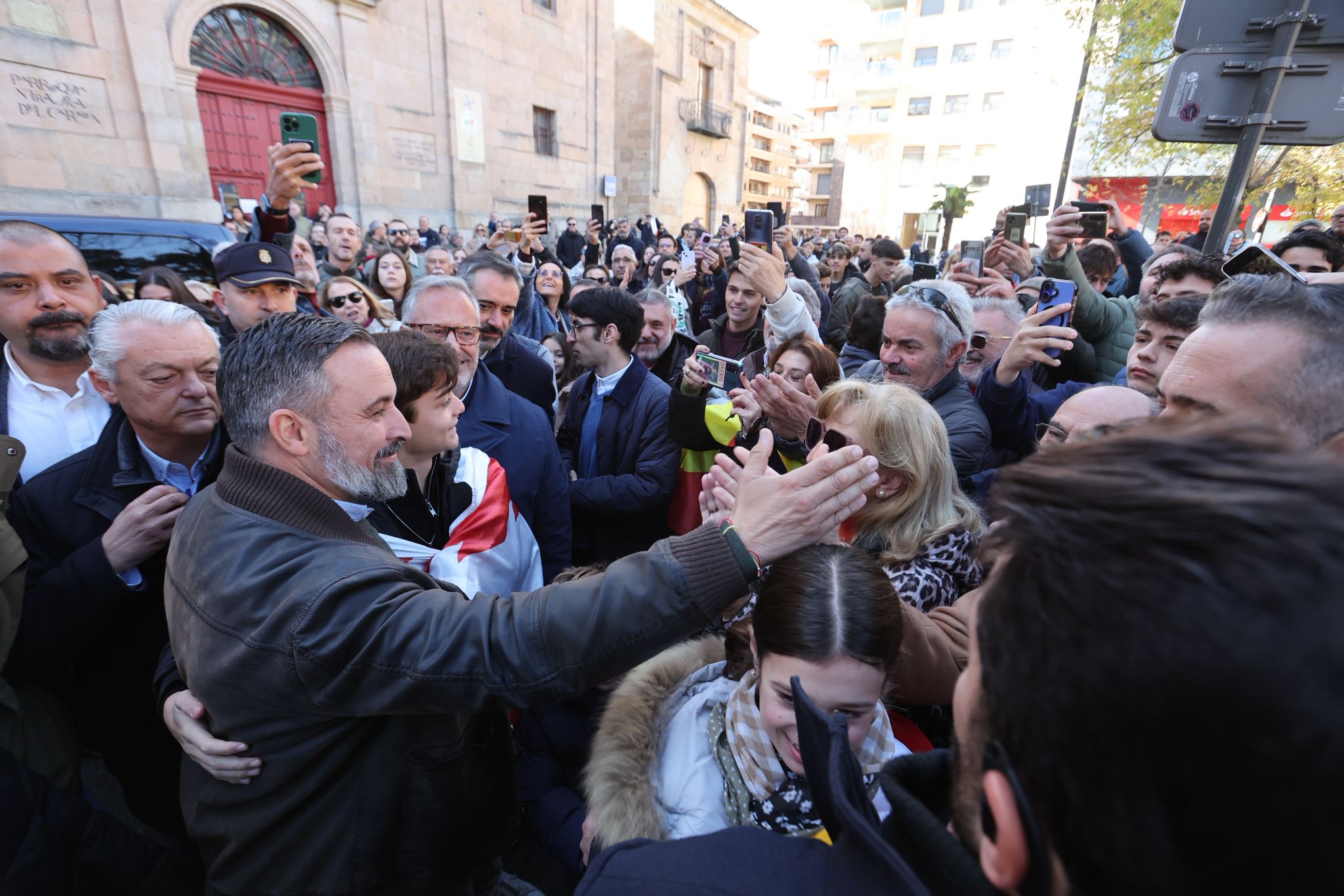 El acto de Santiago Abascal, líder de Vox, en Salamanca, en imágenes