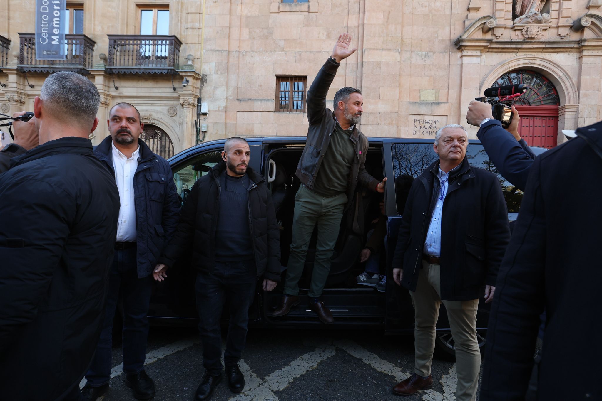 El acto de Santiago Abascal, líder de Vox, en Salamanca, en imágenes