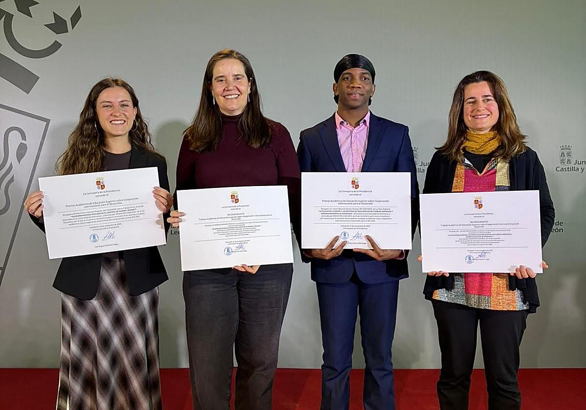 Dos estudiantes de la USAL, premiados por sus trabajos sobre Cooperación Internacional para el Desarrollo