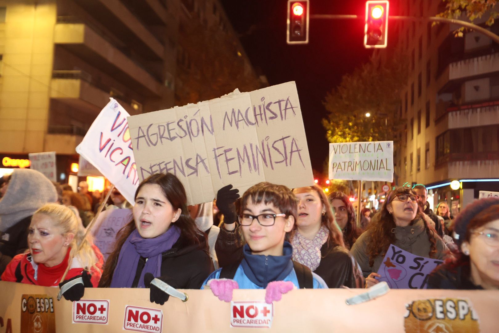 Con el lema &#039;El machismo nos cuesta la vida&#039;, Salamanca clama contra la violencia de género
