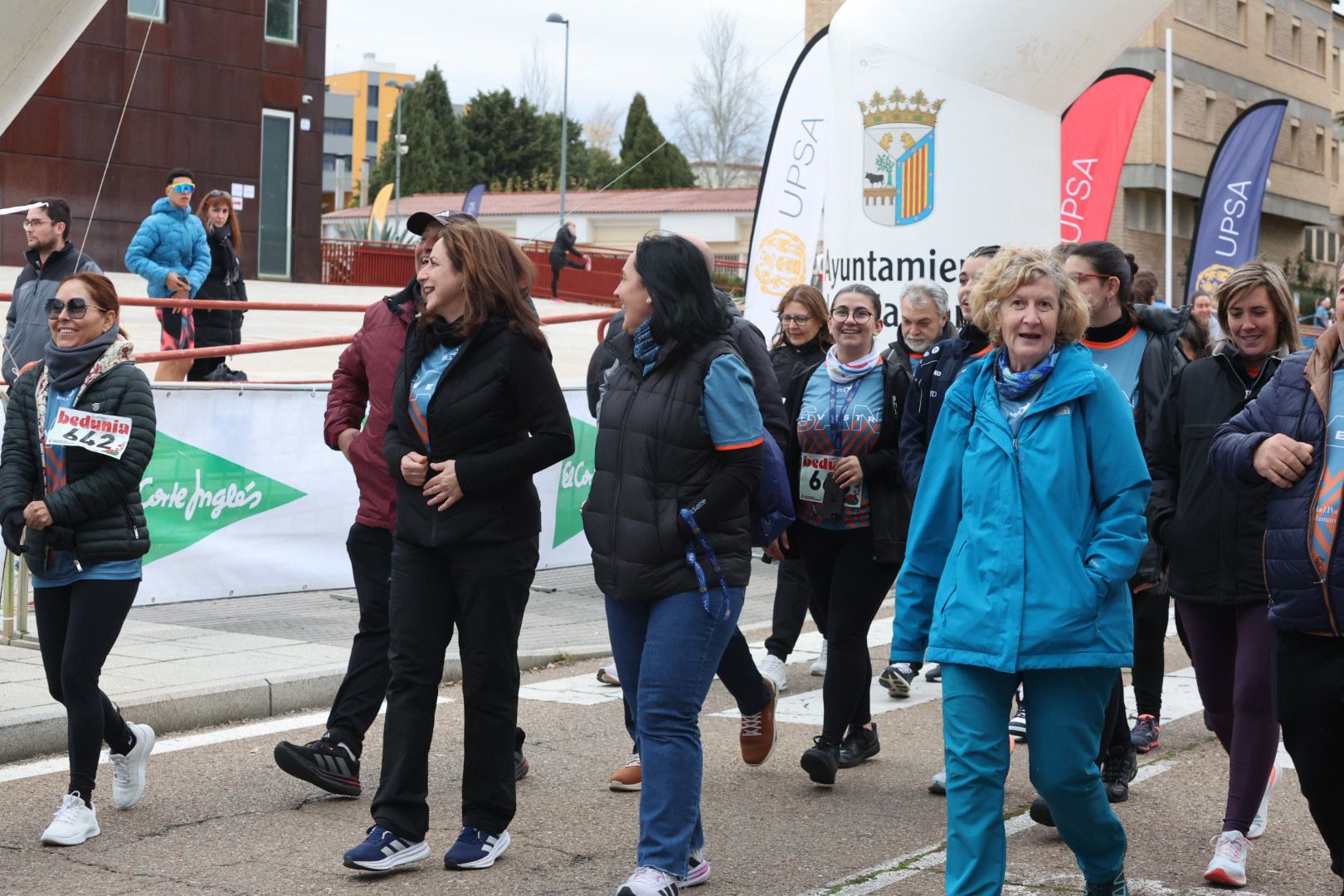 Adrián Moro y Verónica Sánchez, vencedores de la X San Silvestre Universitaria Solidaria