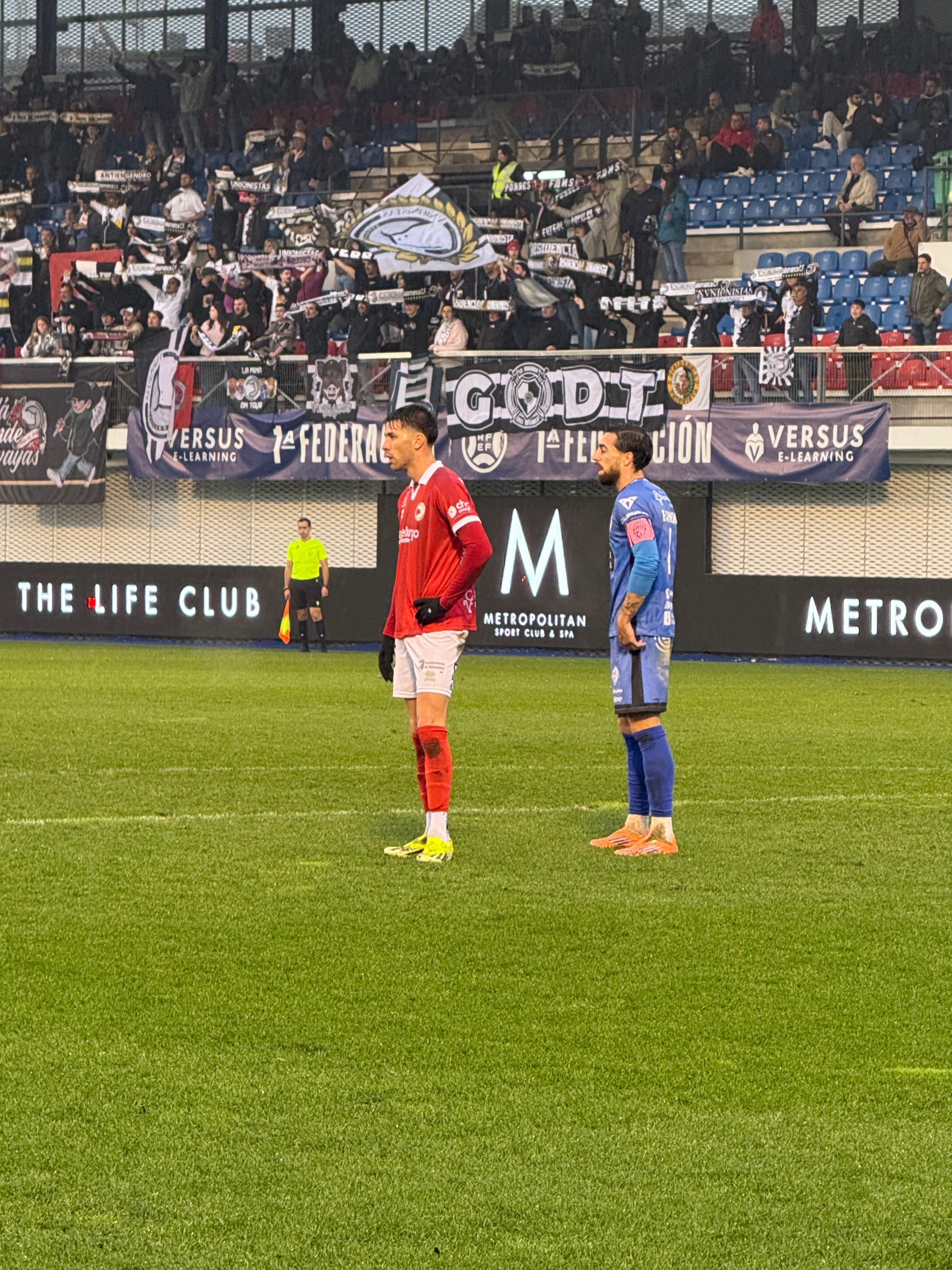 El partido entre Unionistas y el Ourense CF, en imágenes