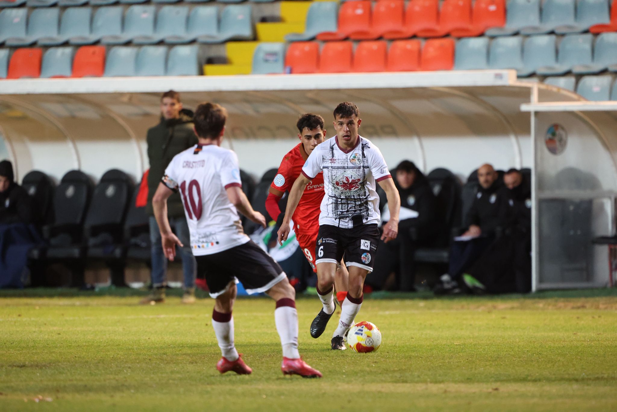 El partido entre el Salamanca CF UDS y el Burgos B, en imágenes