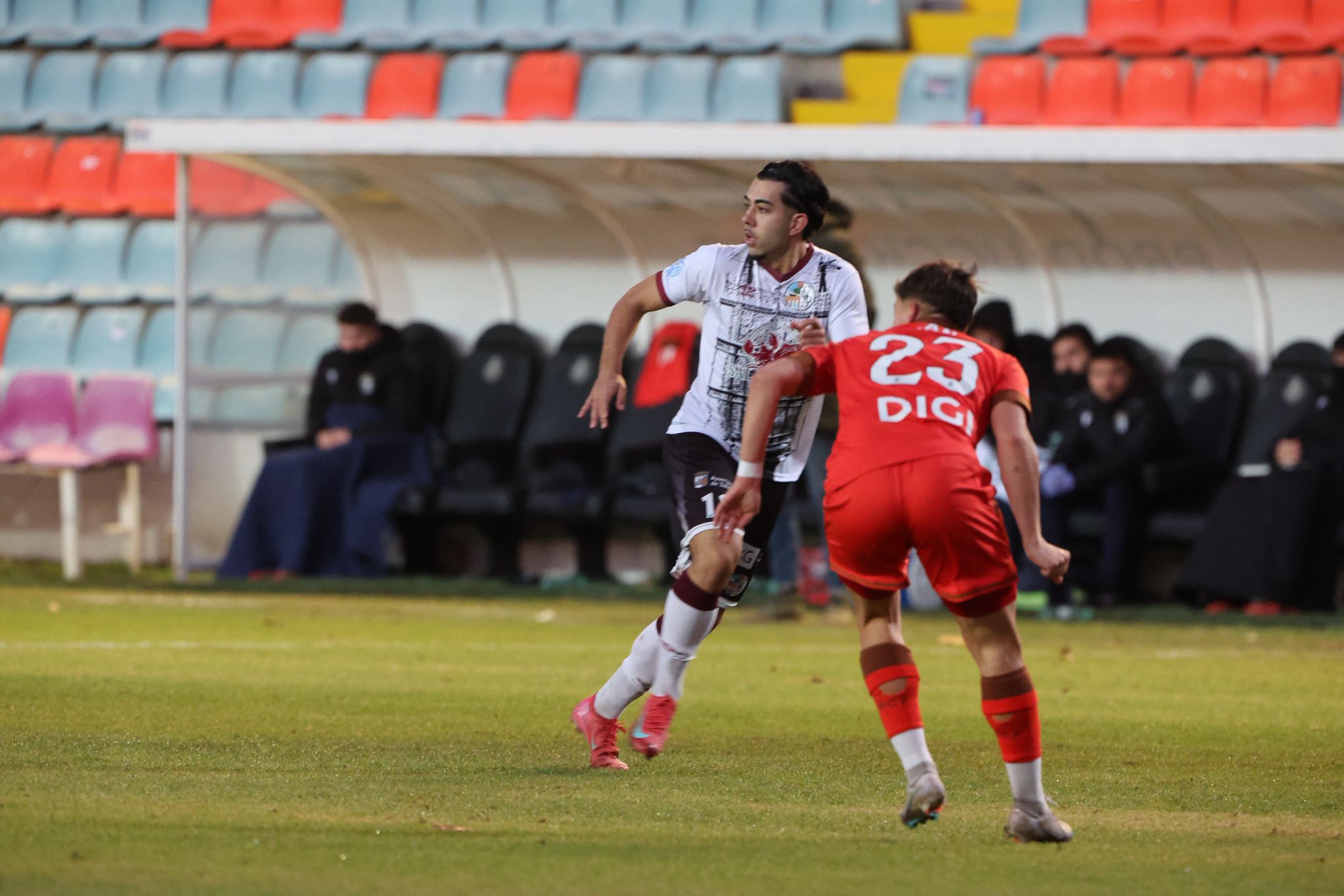 El partido entre el Salamanca CF UDS y el Burgos B, en imágenes