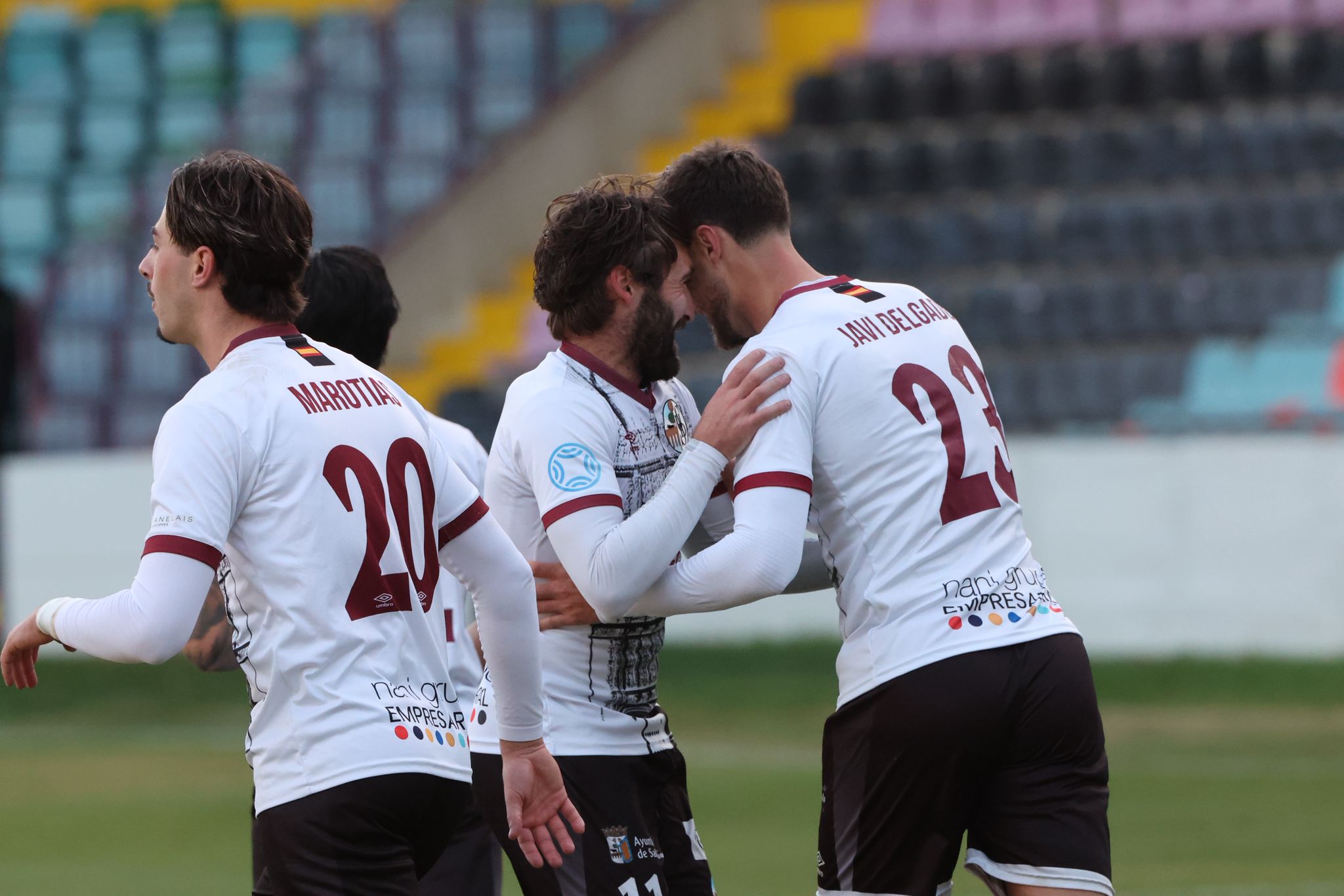 El partido entre el Salamanca CF UDS y el Burgos B, en imágenes