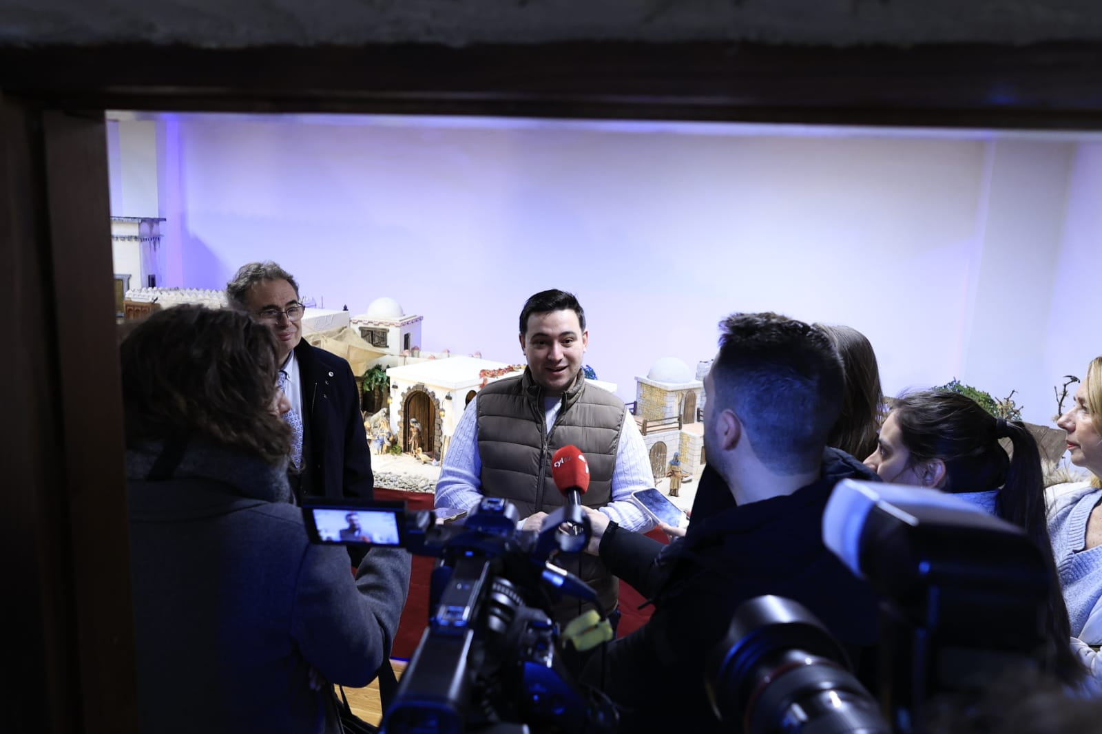 Al detalle: los belenes que construyen la historia de la Navidad