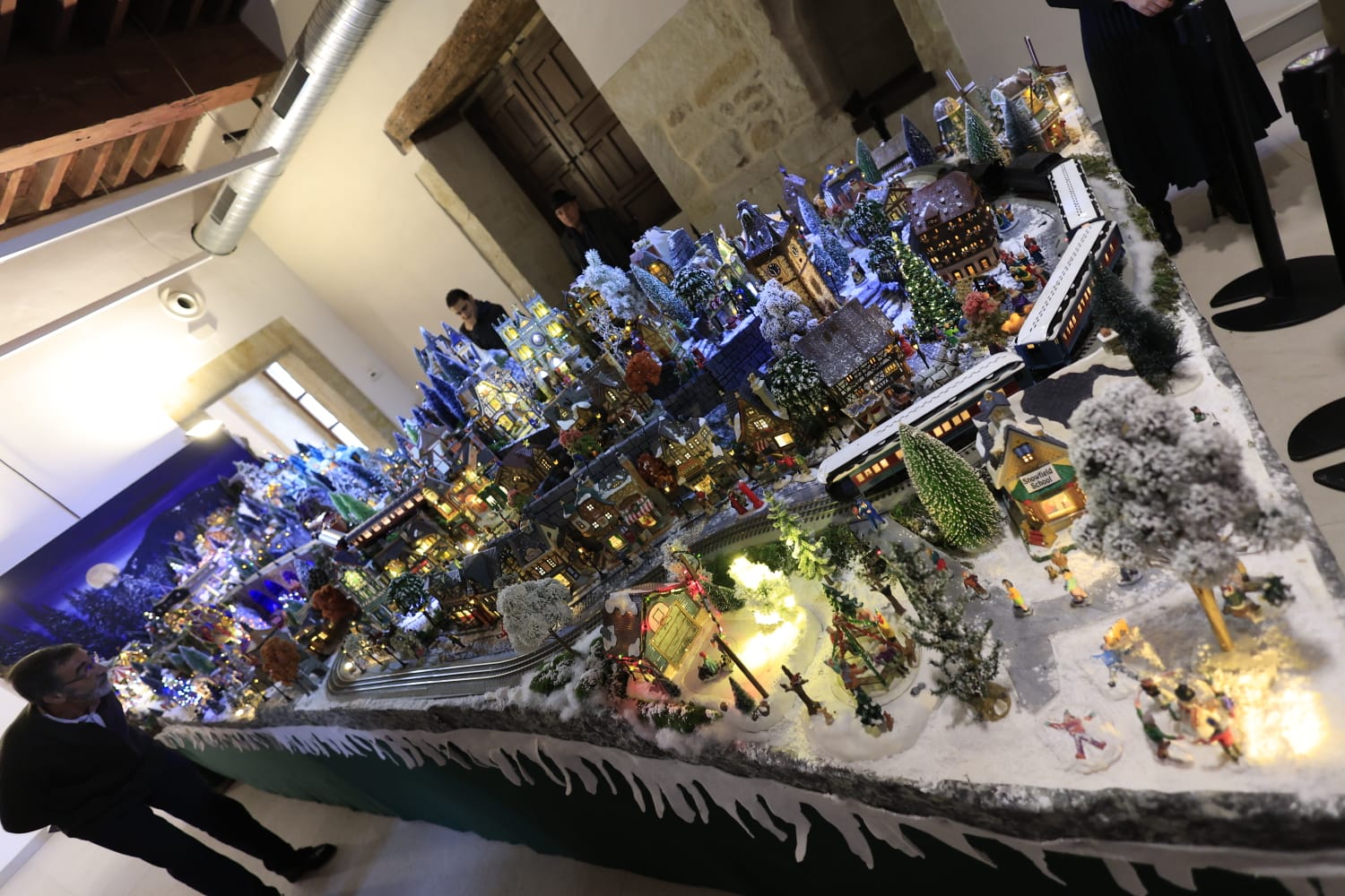 Al detalle: los belenes que construyen la historia de la Navidad