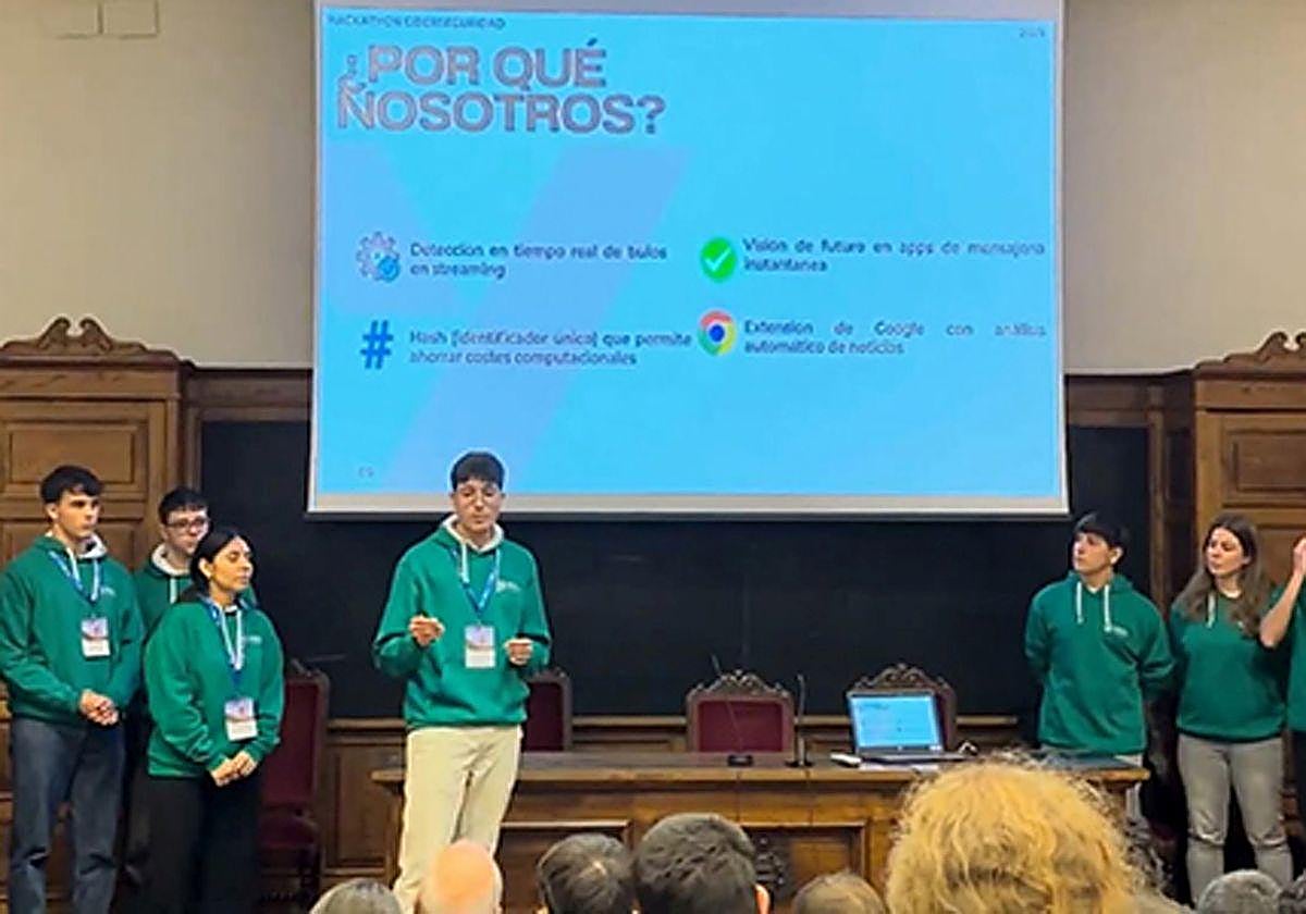 Estudiantes de la USAL premiados en la última edición del Hackathon Internacional de Ciberseguridad.