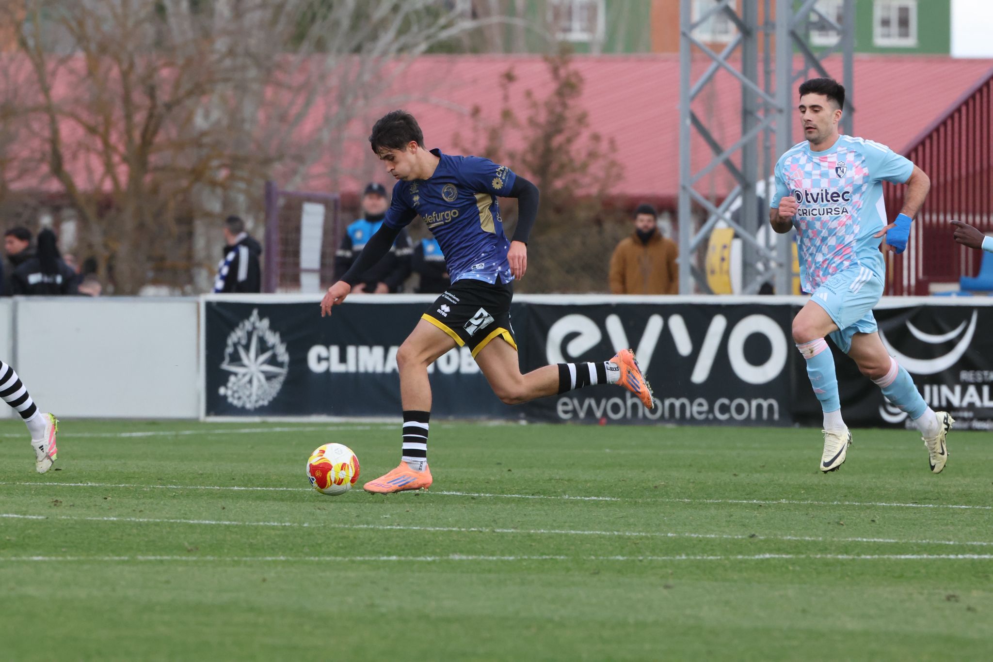 Unionistas resucita y se queda con ganas de más ante la Ponferradina