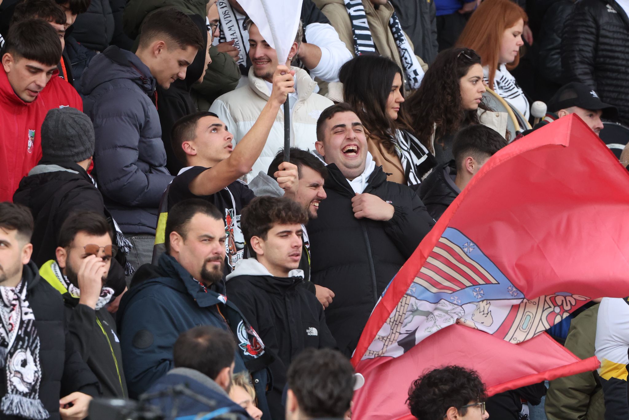 Unionistas resucita y se queda con ganas de más ante la Ponferradina