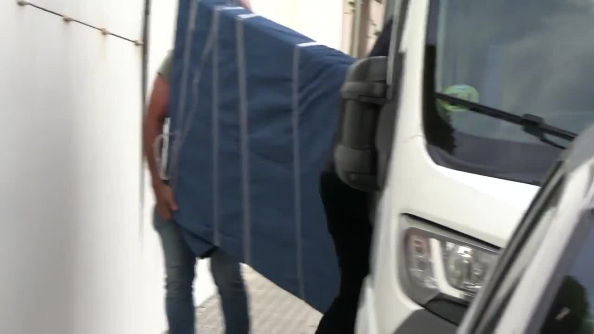 ¡Muebles fuera! Lamine Yamal comienza la mudanza a la casa que fue de Piqué y Shakira