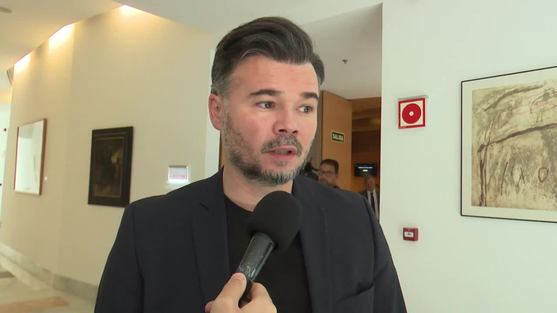 Rufián: "A Feijóo no sólo le manda Ayuso sino también Abascal"