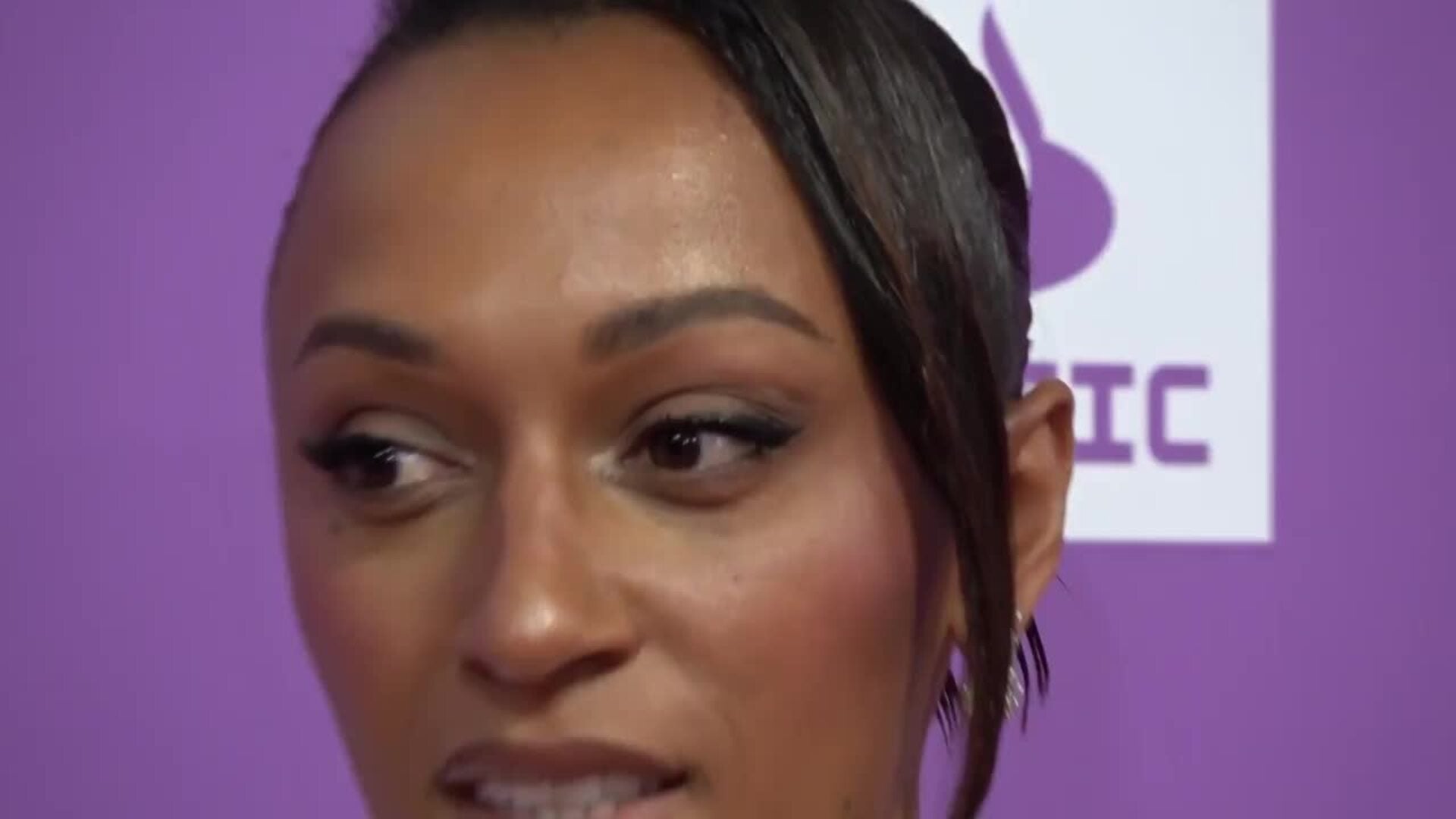 Ana Peleteiro se defiende de las críticas recibidas por su nueva casa y la polémica beca ADO