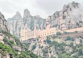 Spektakulär liegt das Kloster von Montserrat in den gleichnamigen Bergen.