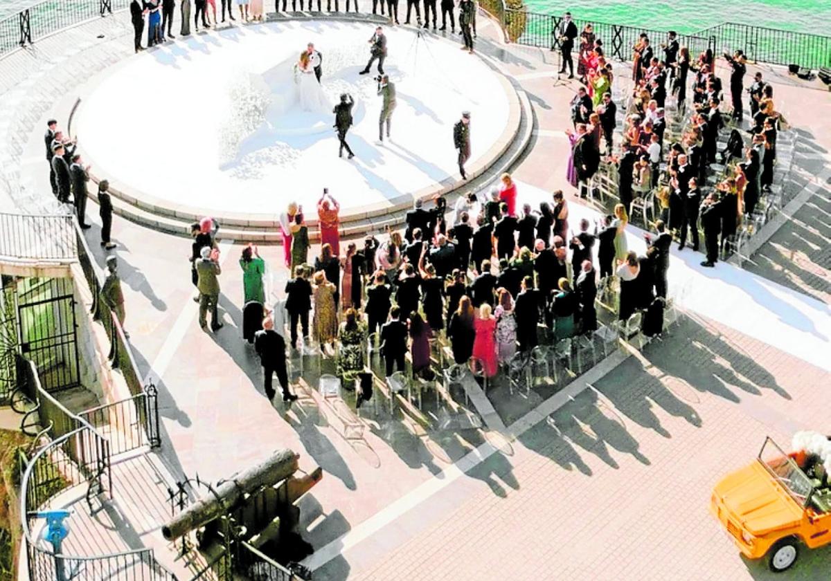 Erste Hochzeit auf dem Balcón de Europa: Serafín und María schreiben Geschichte