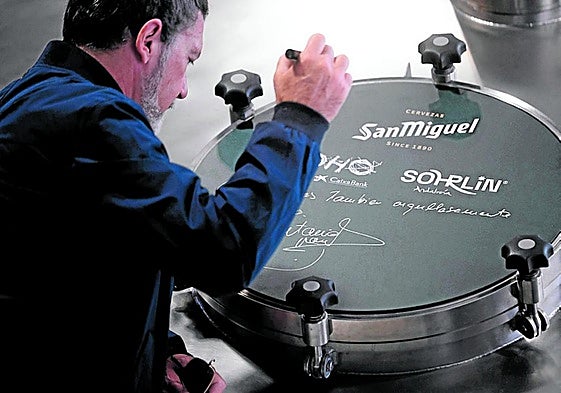 Antonio Banderas verewigte sich in der Brauerei San Miguel.