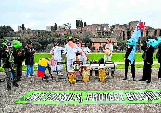 Umweltaktivisten am Circus Maximus in Rom.