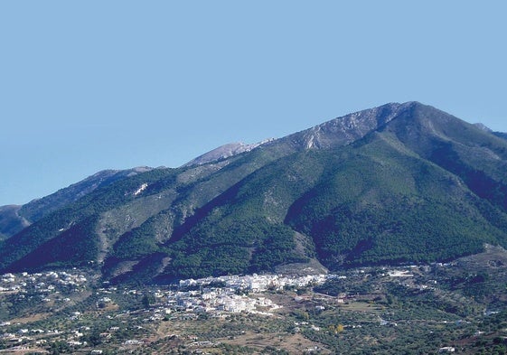 Das Dorf Alcaucín lädt ein zu ausgedehnten Wanderungen in den Bergen der Sierra Tejeda.