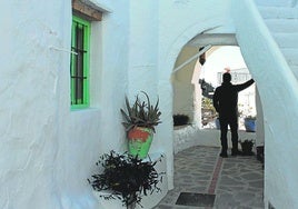 Turmhaus im maurisch geprägten Gassenlabyrinth von Salares, dem kleinsten Dorf der Axarquía.