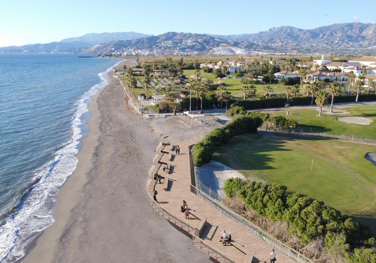 Nachbildung der Brücke an der Playa Granada, die Teil der Strecke ist, die noch vor dem Sommer ausgeschrieben werden soll.