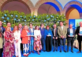 Preisverleihung in Córdoba mit Cómpetas Bürgermeisterin (2. v. l.).