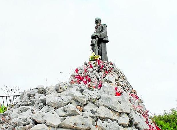 Vermächtnis.Das Bildnis von Fray Leopoldo ist in dem Dorf und seiner Umgebung sehr präsent.