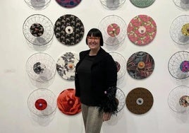 Die Künstlerin bei einer Ausstellung in Málaga im März 2023.