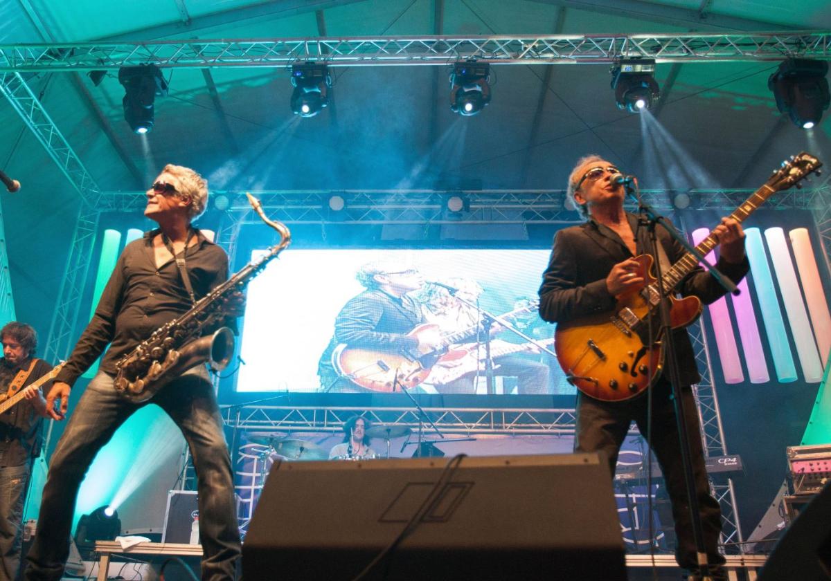 Die Band Nacha Pop wird in La Cala zu sehen sein.