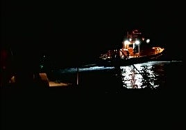 Zwei Jugendliche in Málaga nach einem Kajakangeltrip aus dem Meer gerettet