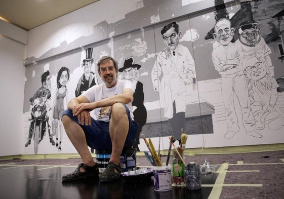 Ángel Idígoras vor dem Wandbild.