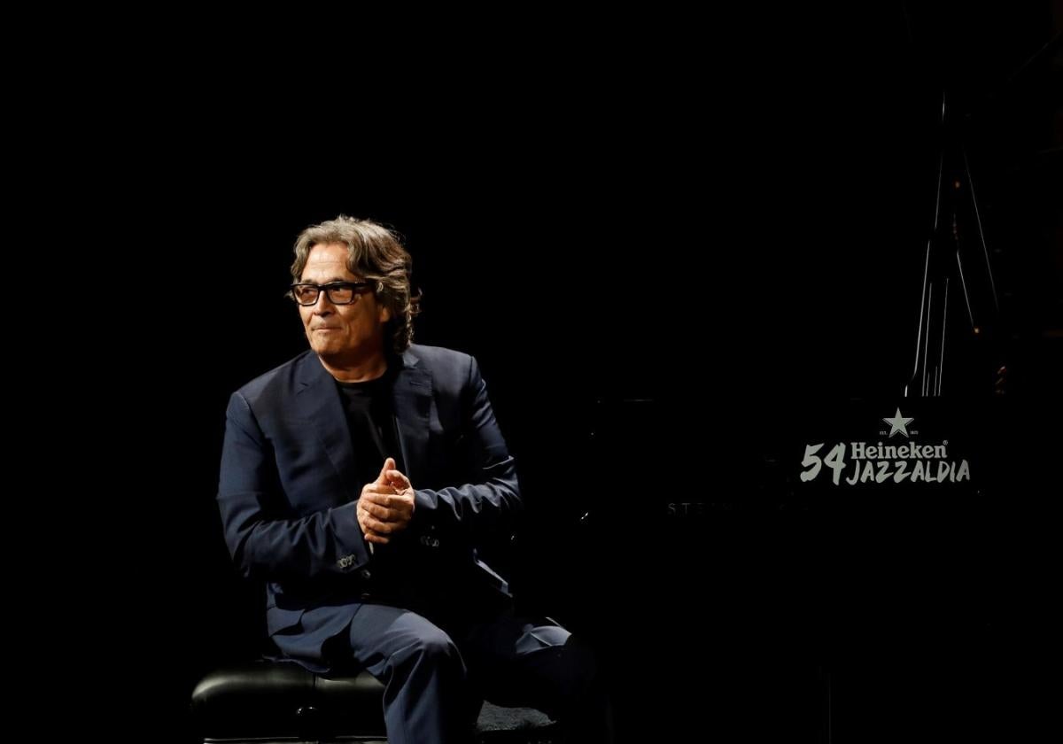 Der Pianist Chano Domínguez.