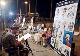 Daniel Segarra, im Vordergrund, mit José Ramón Sosa, der diesen Sommer in La Cala de Mijas arbeitet.