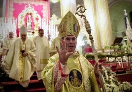 Jesús Catalá, an diesem Sonntag in der Kathedrale bei seiner letzten Eucharistiefeier.